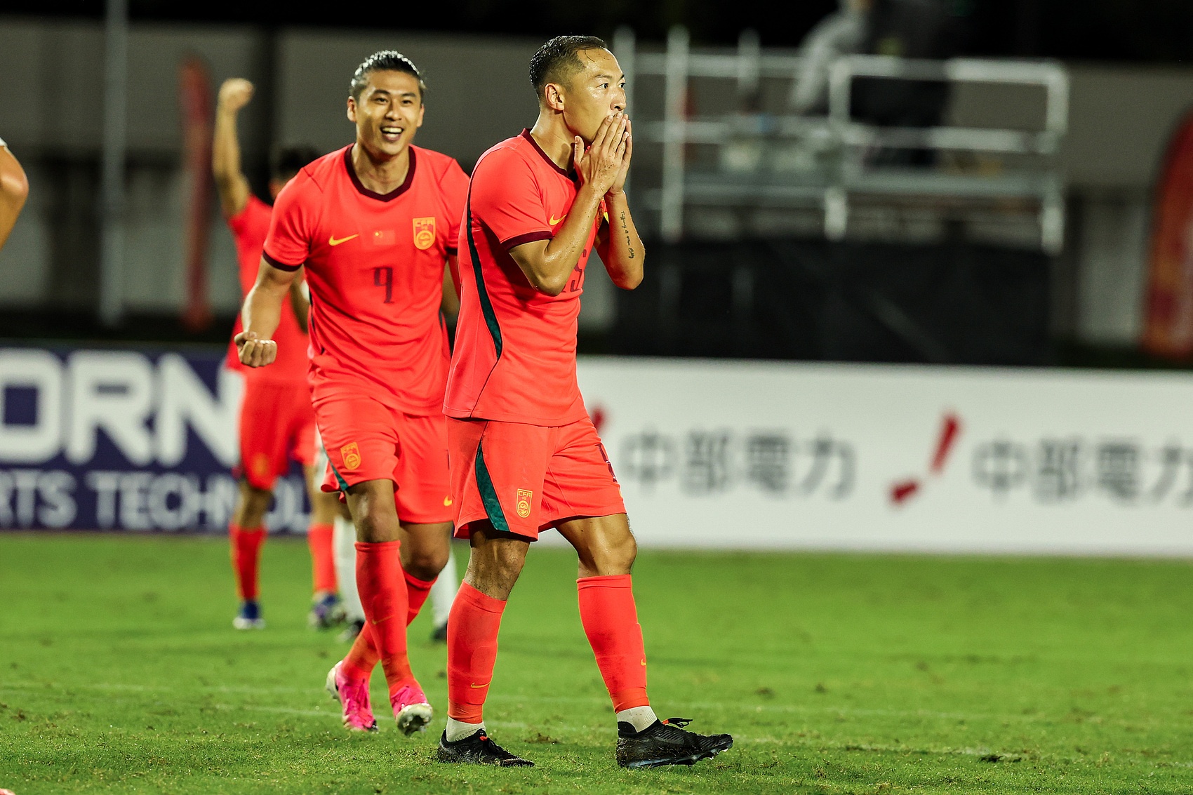 热刺U21vs曼城U21在线观看_热刺U21vs曼城U21直播免费高清直播_热刺U21vs曼城U21无插件直播 热刺U21vs曼城U21在线观看_热刺U21vs曼城U21直播免费高清直播_热刺U21vs曼城U21无插件直播